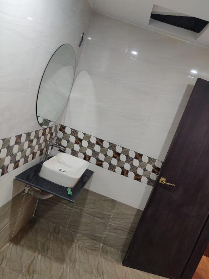 Hotel Virasat By Bookingcare Chhatarpur 外观 照片