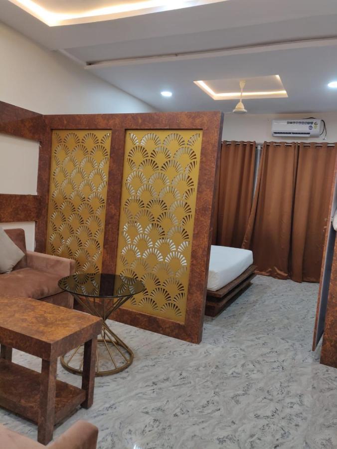 Hotel Virasat By Bookingcare Chhatarpur 外观 照片