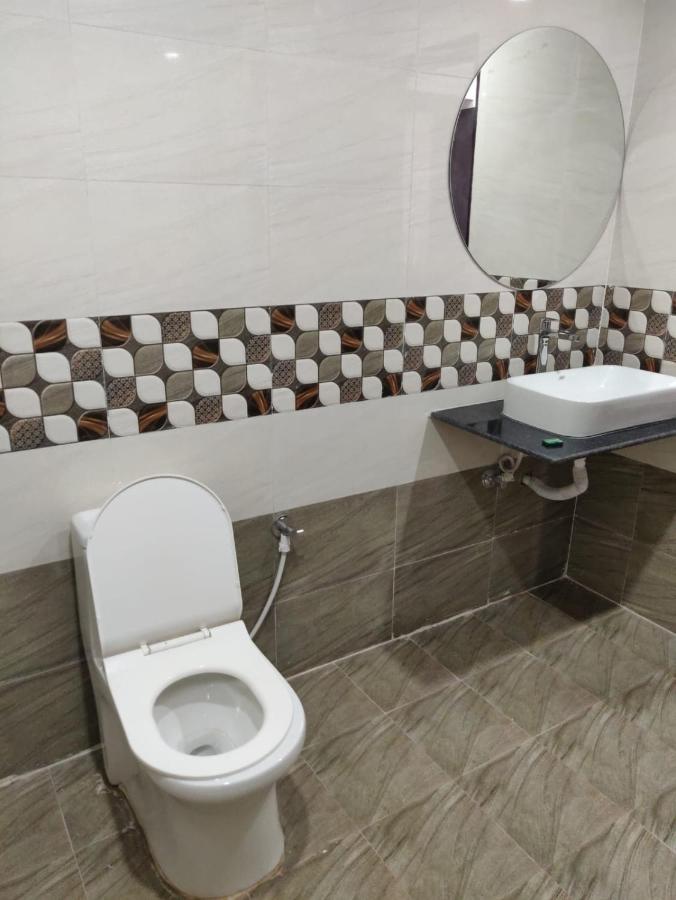 Hotel Virasat By Bookingcare Chhatarpur 外观 照片