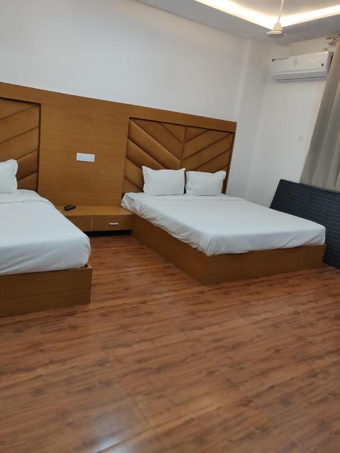 Hotel Virasat By Bookingcare Chhatarpur 外观 照片