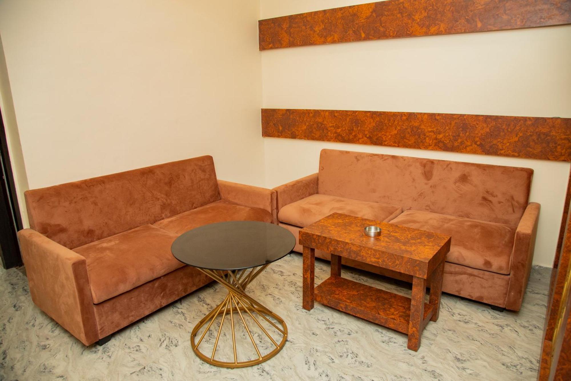 Hotel Virasat By Bookingcare Chhatarpur 外观 照片