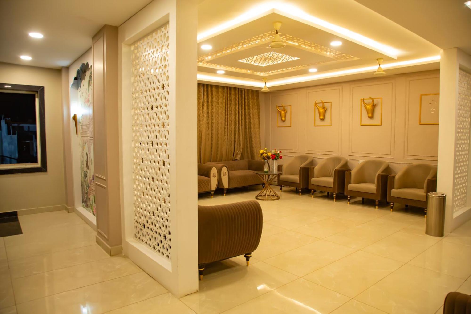 Hotel Virasat By Bookingcare Chhatarpur 外观 照片